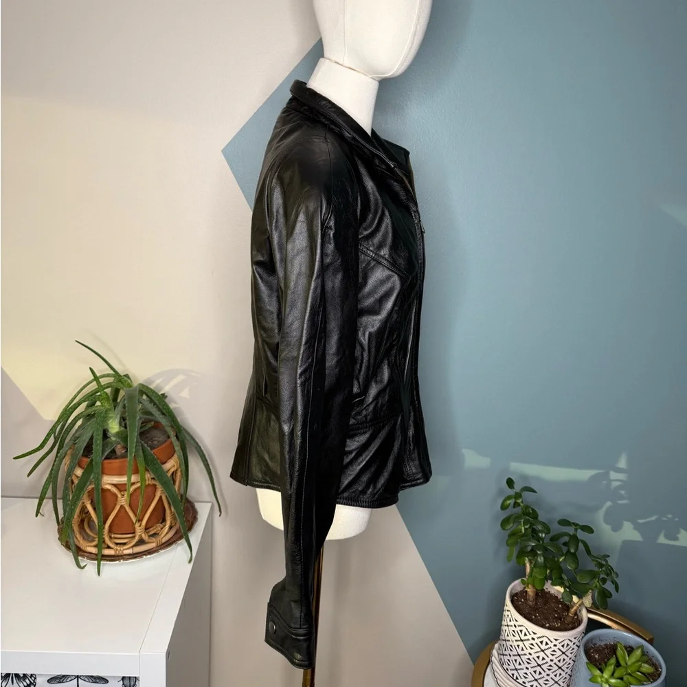Vintage 90s Fitted Wilson’s Black Leather Jacket Y2K Minimalist Tailored Med